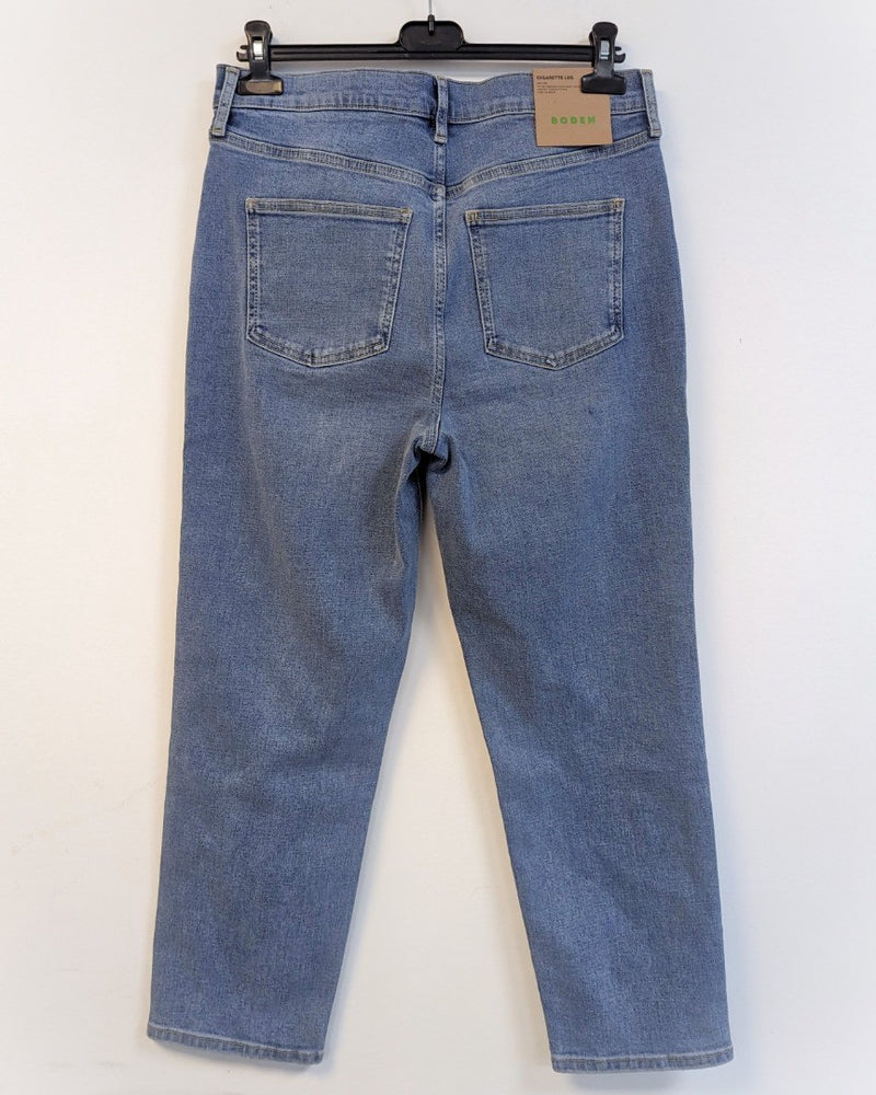 BODEN Mid Rise Cigarette Jeans W30 L30