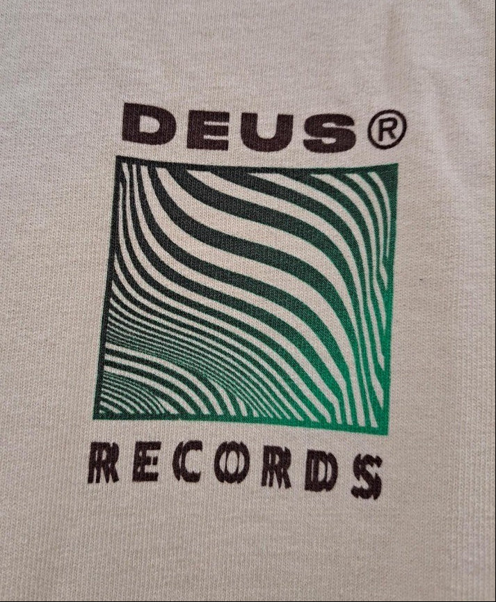 DEUS Nag Champa Graphic T-Shirt XL White Sand