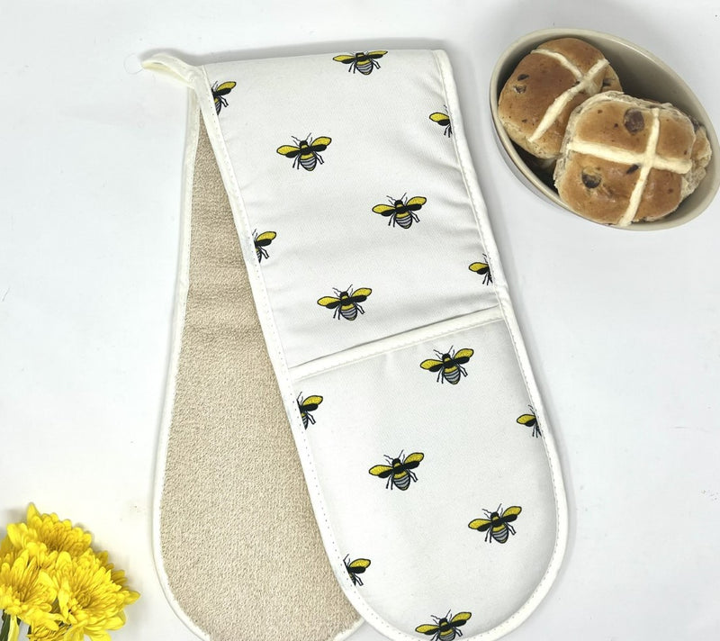 Bee Happy Oven Gloves by Camphill Village Trust